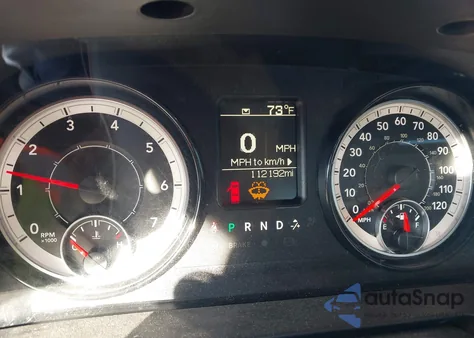 2017 Ram 1500 Express 4X4 6'4 Box z USA, uszkodzony, nr VIN 1C6RR7FG7HS767927